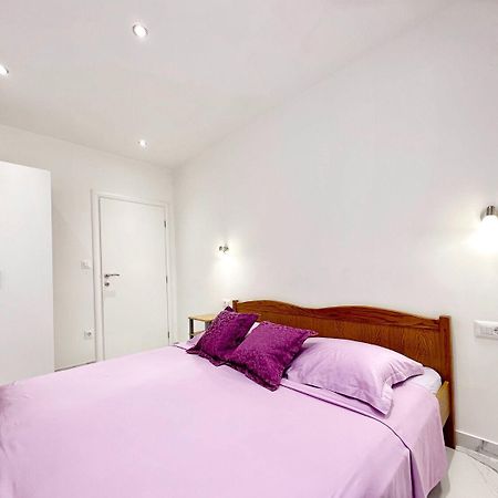 Apartments Vini Trogir Exterior foto