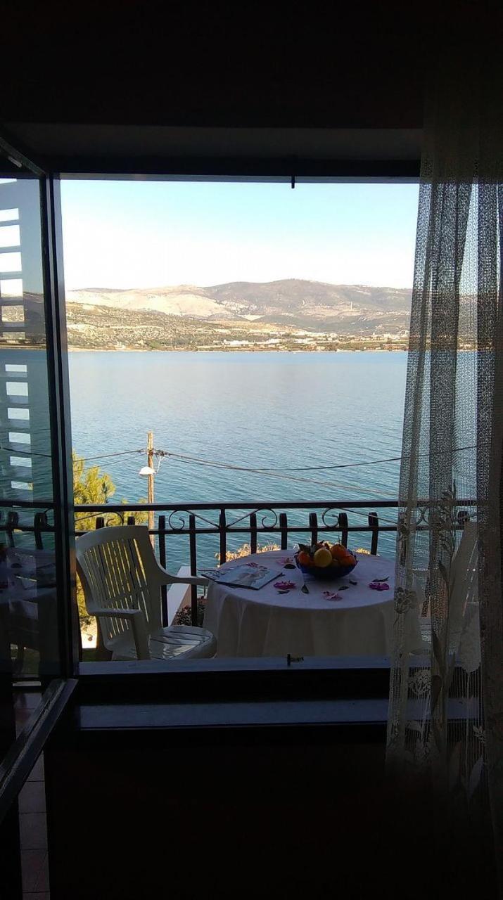Apartments Vini Trogir Exterior foto