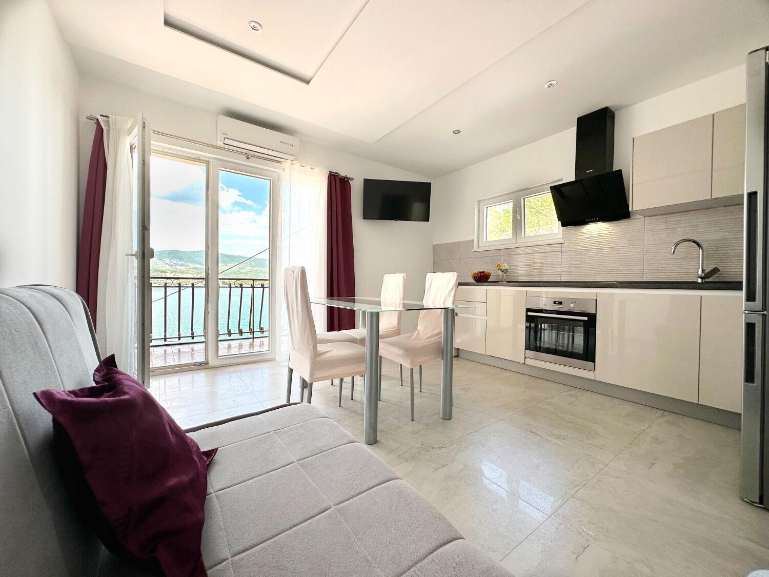 Apartments Vini Trogir Exterior foto